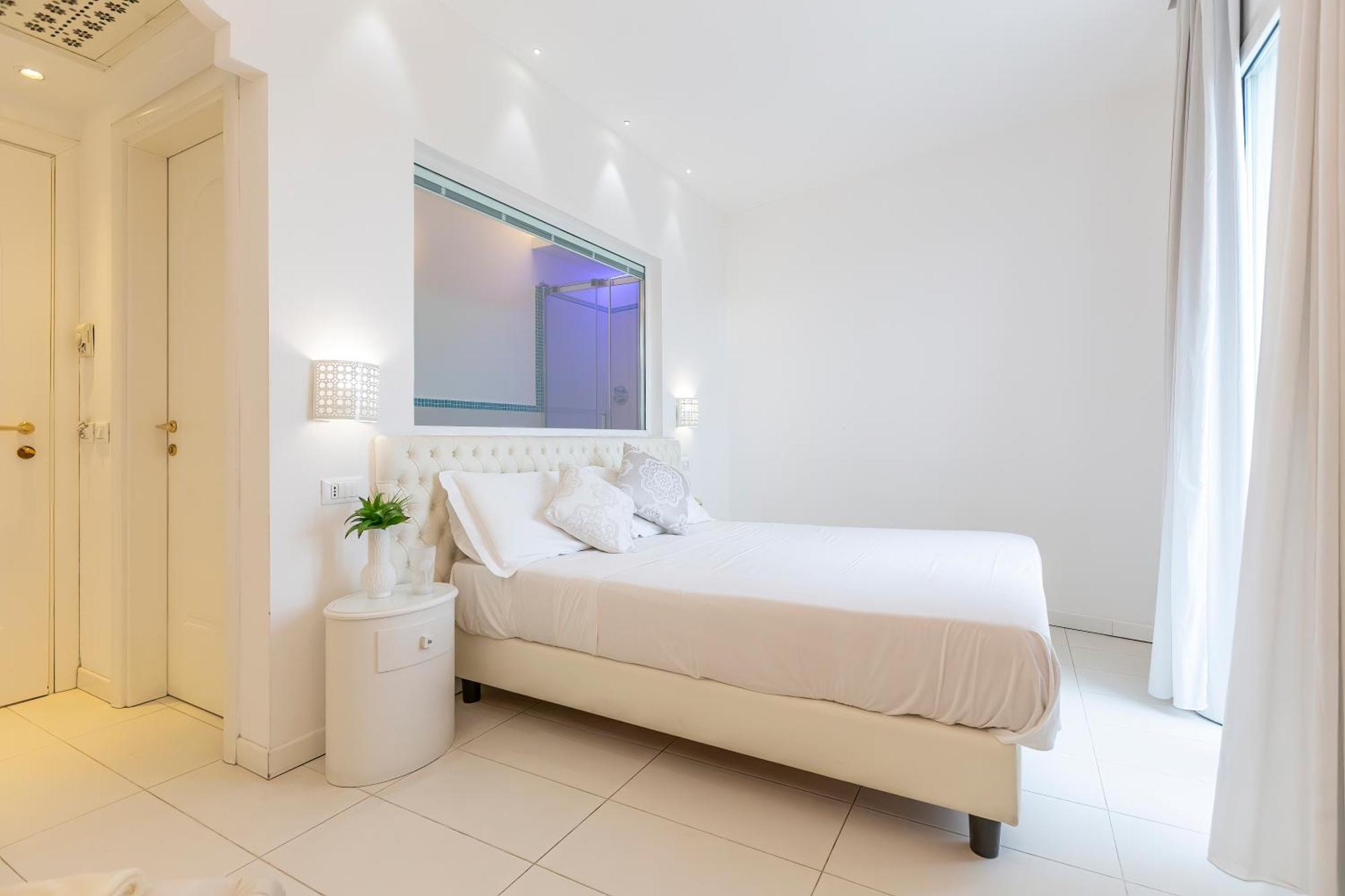 Hotel Al Cavallino Bianco Riccione Exterior photo